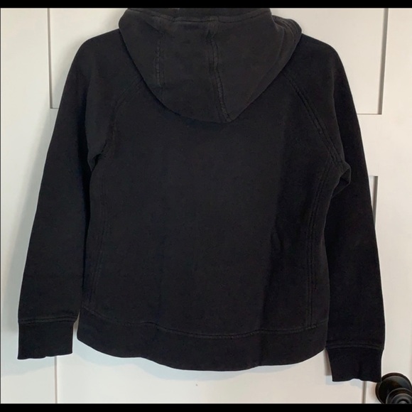 Lululemon jacket in black - Picture 2 of 8